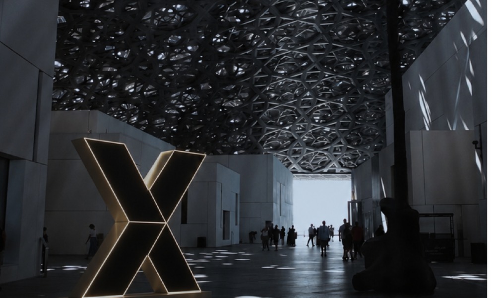 The LIVEX X on its journey through Abu Dhabi
